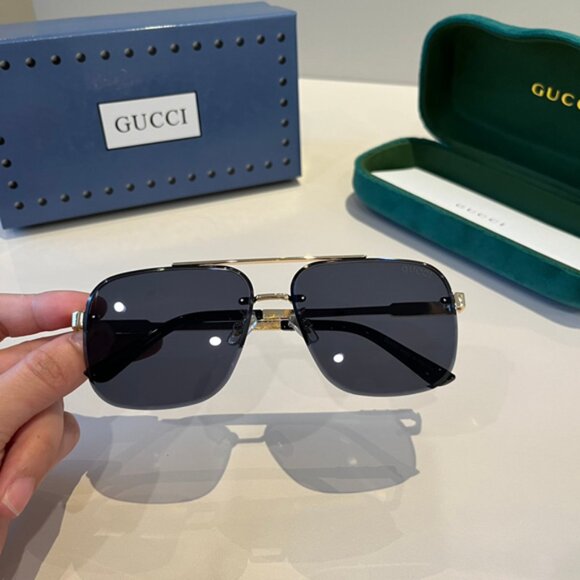 Gucci Women\'s Designer Sunglasses main image 7
